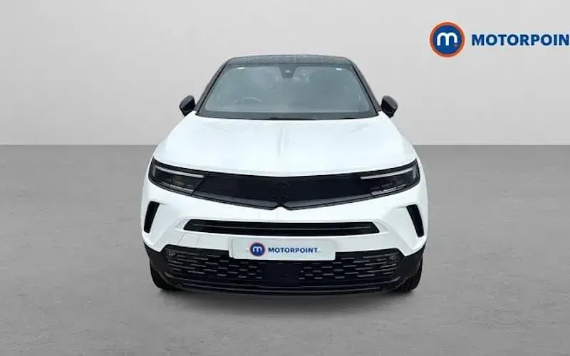 Used Vauxhall Mokka SRi 101 HP (74 kW) 2021 White SUV