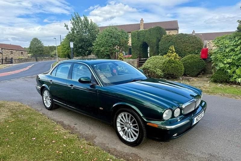 Green Used 2006 Jaguar XJ Executive Sedan | £2,995 (Fair price) - Image 1/1
