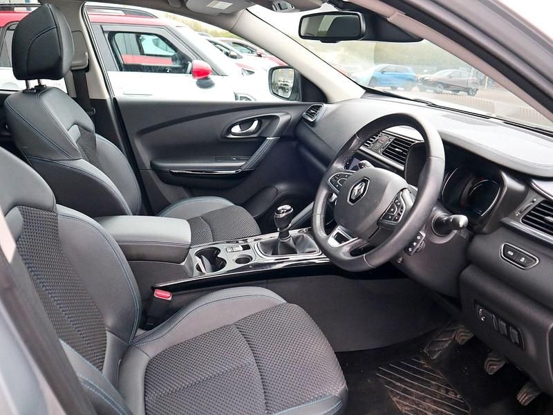 Begagnad Renault Kadjar Version S 140 HK (102 kW) 2020 Grå SUV