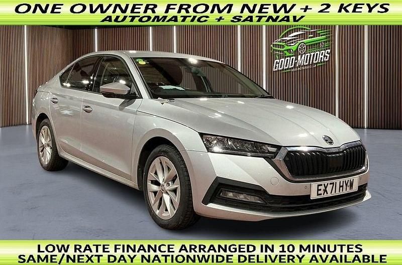 Silver Used 2022 Skoda Octavia SE Technology Hatchback | £10,333 (Super price) - Image 1/2