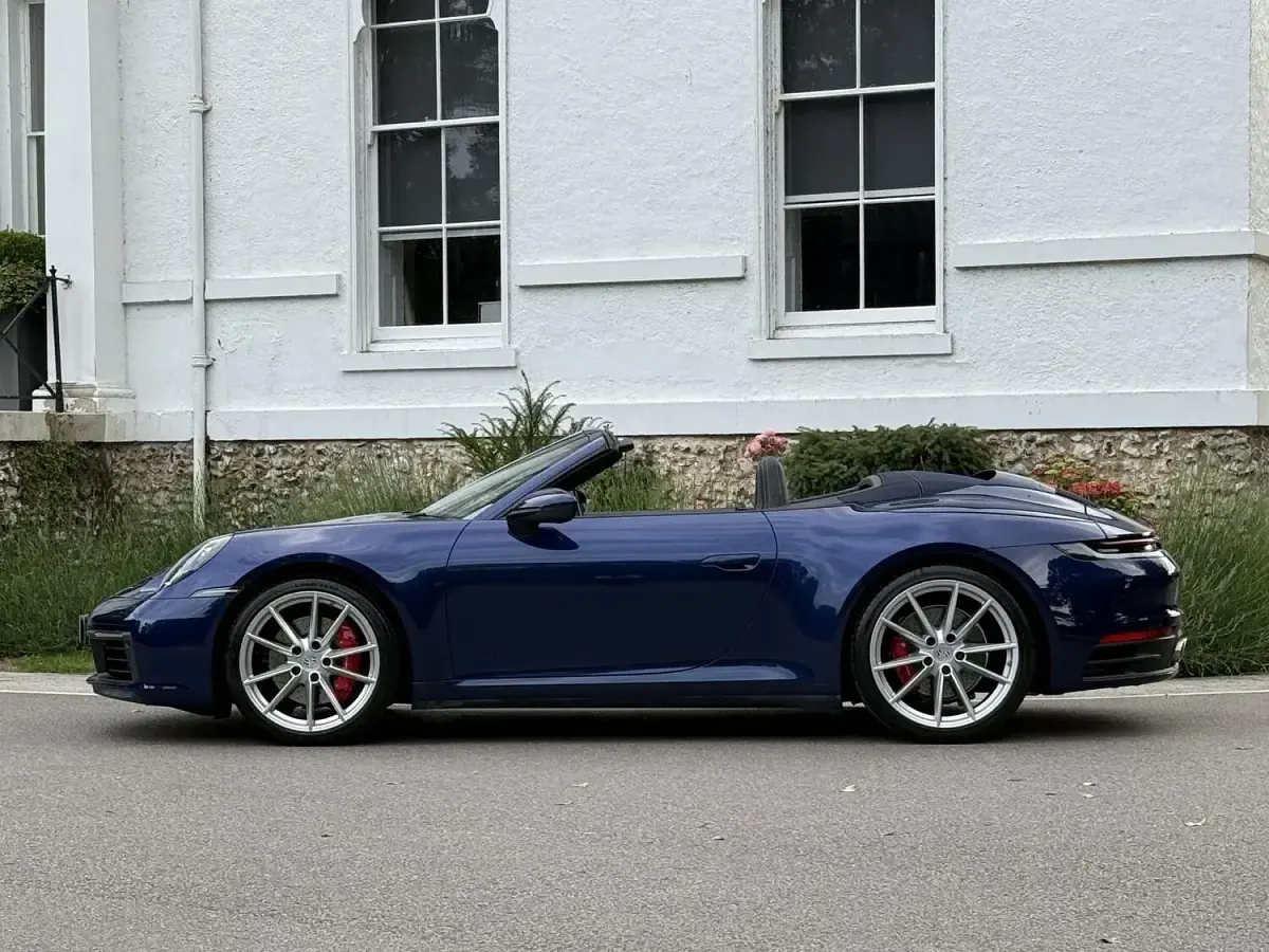 Used Porsche 911 Carrera S Cabriolet 450 HP (330 kW) 2019 Blue Cabriolet