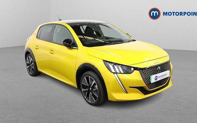 Used Peugeot e-208 Premium 100 kW (136 HP) 2022 Yellow Hatchback