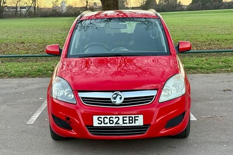 Red Used 2013 Vauxhall Zafira MPV | £1,799 (Super price) - Image 1/1