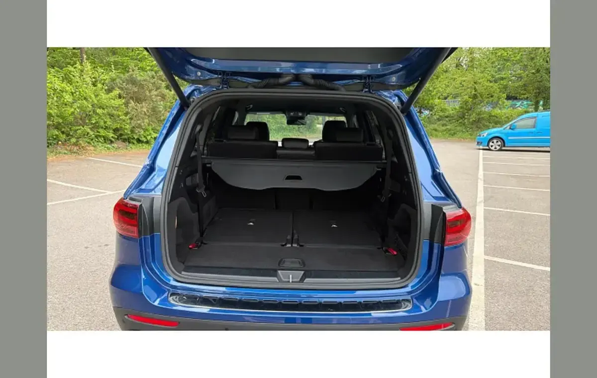 Used Mercedes GLB200 Executive 161 HP (118 kW) 2025 Blue SUV