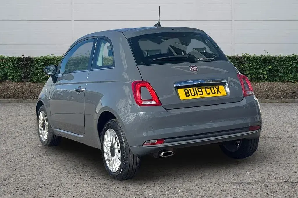 Used Fiat 500 Lounge 69 HP (50 kW) 2019 Hatchback