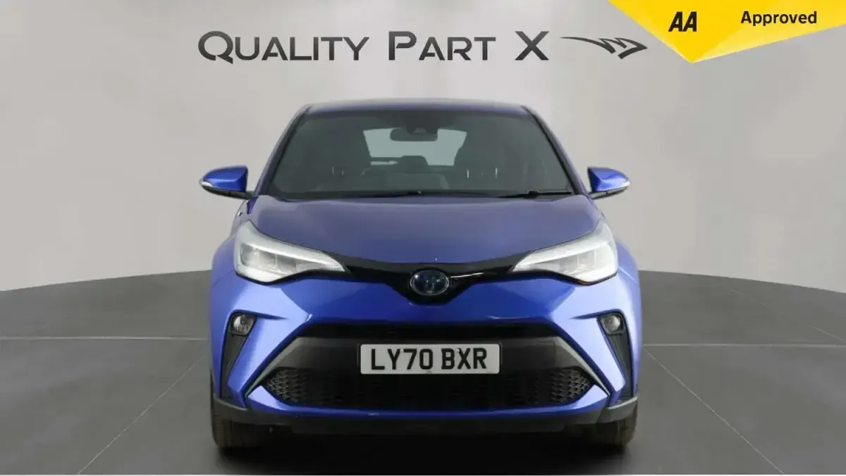 Used Toyota C-HR 122 HP (89 kW) 2021 Blue SUV