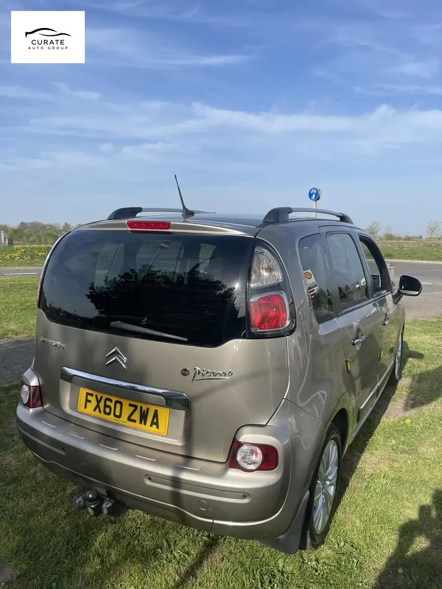Used Citroën C3 Picasso Exclusive 90 HP (66 kW) 2011 Beige MPV