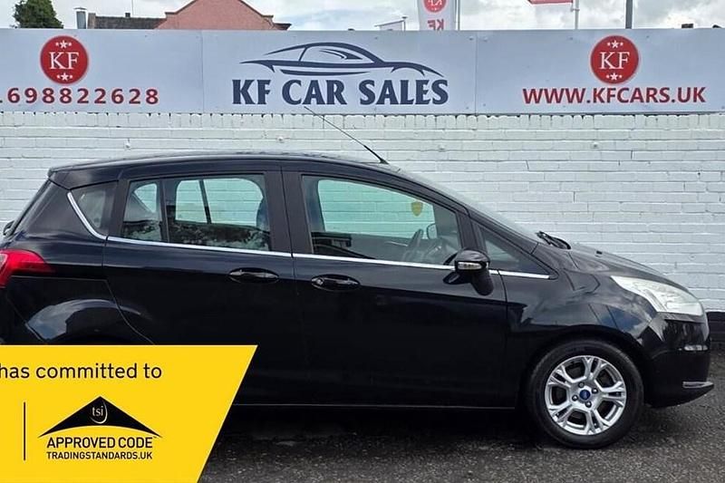 Black Used 2015 Ford B-MAX Zetec MPV | £2,695 (Good price) - Image 1/1