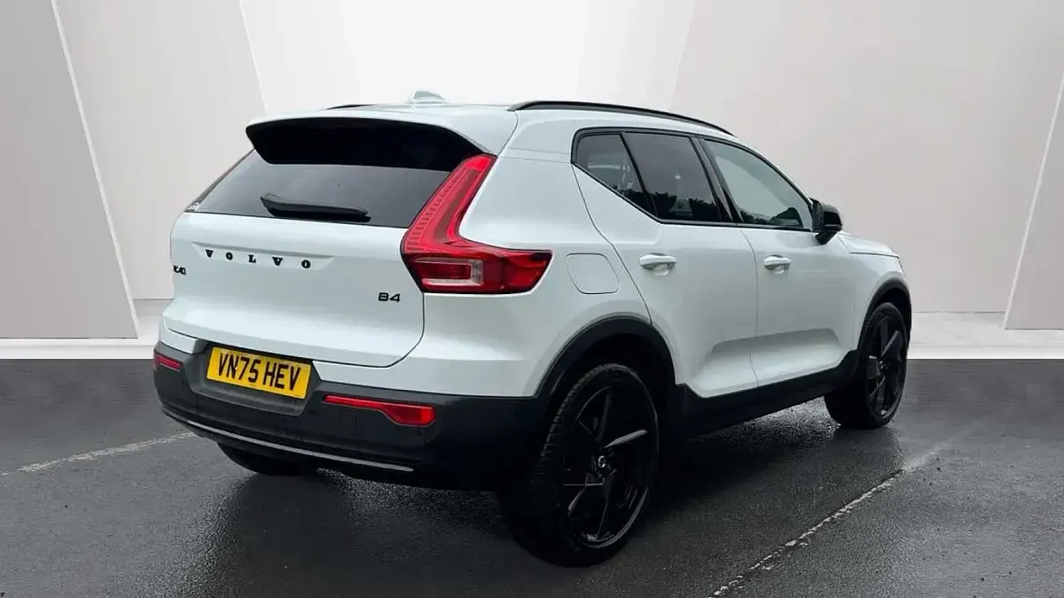 Used Volvo XC40 Plus 2025 White SUV