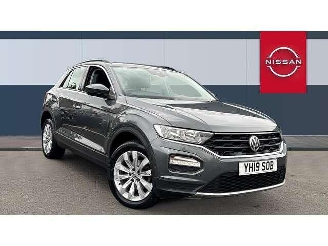 Grey Used 2019 VW T-Roc SE SUV | £15,605 (Fair price) - Image 1/4