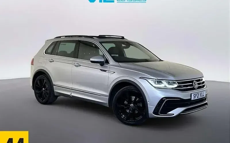 Used VW Tiguan R-line 150 HP (110 kW) 2023 SUV