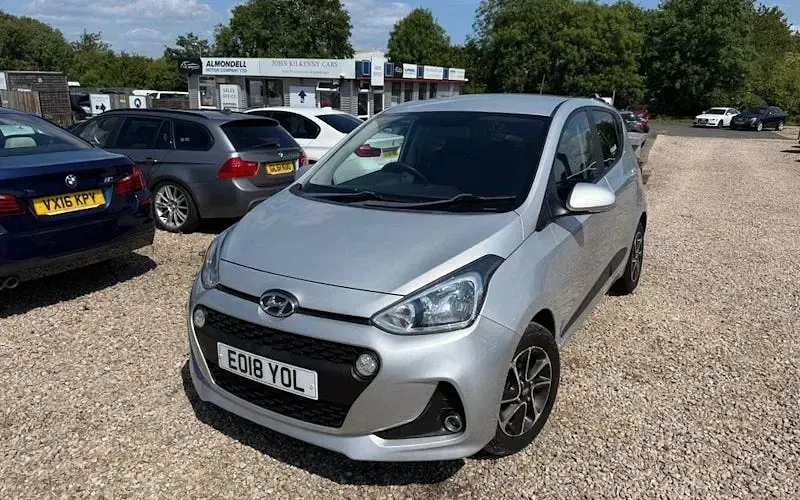 Used Hyundai i10 Premium 67 HP (49 kW) 2018 Hatchback