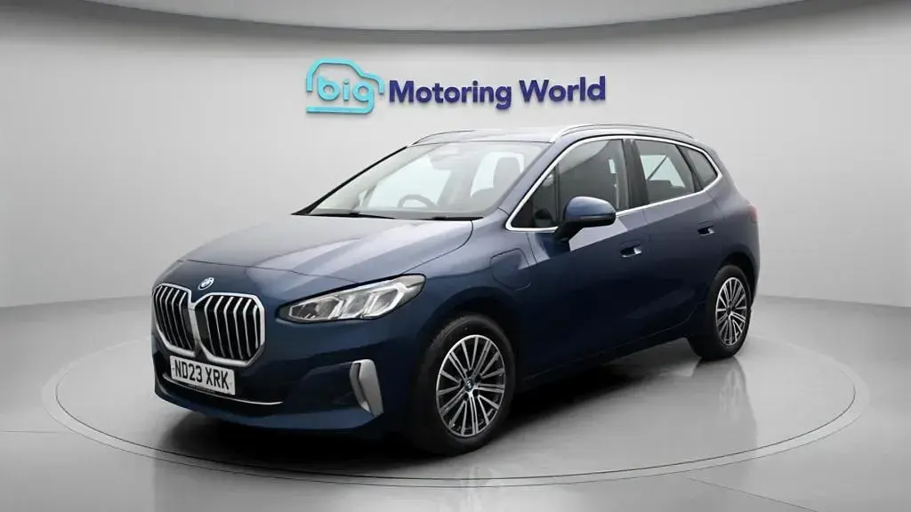 Used BMW 225 Luxury Line 245 HP (180 kW) 2023 Blue MPV