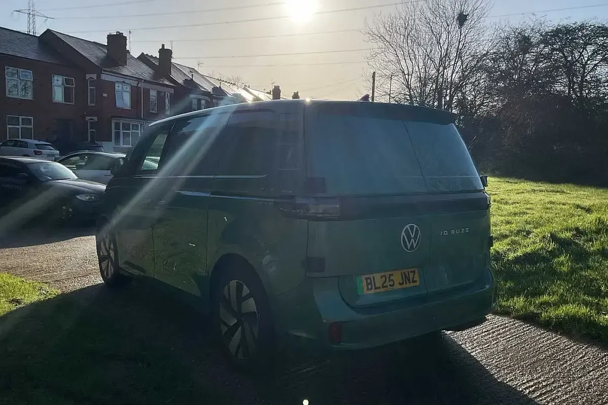 Used VW ID. Buzz 210 kW (286 HP) 2025 Green MPV