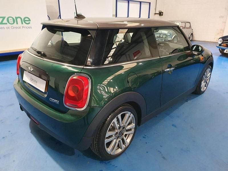 Used Mini Cooper Hatch 2017 Green Hatchback
