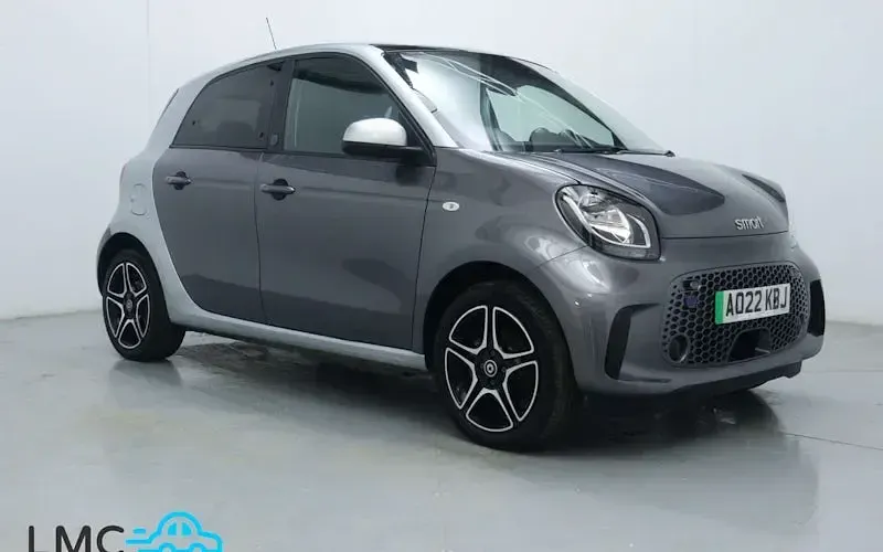 Used Smart ForFour Electric Drive Premium 60 kW (82 HP) 2022 Hatchback