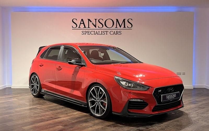Used Hyundai i30 N Performance 275 HP (202 kW) 2019 Red Hatchback