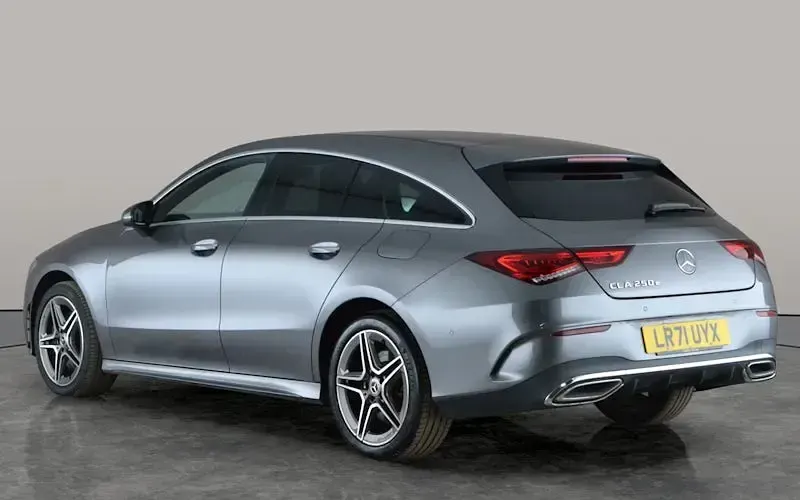 Used Mercedes E250 AMG line 218 HP (160 kW) 2021 Grey Estate