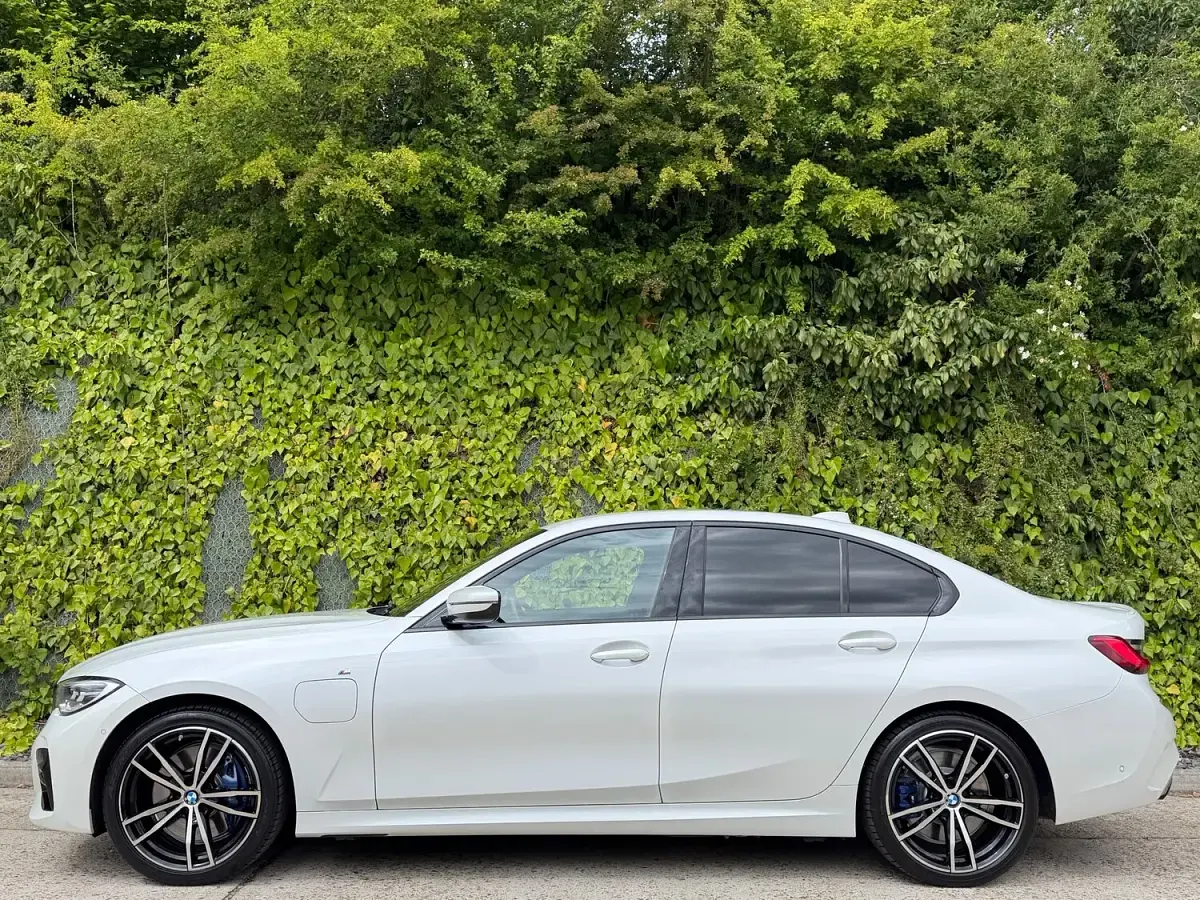 Used BMW 330e M Sport 2020 White Sedan