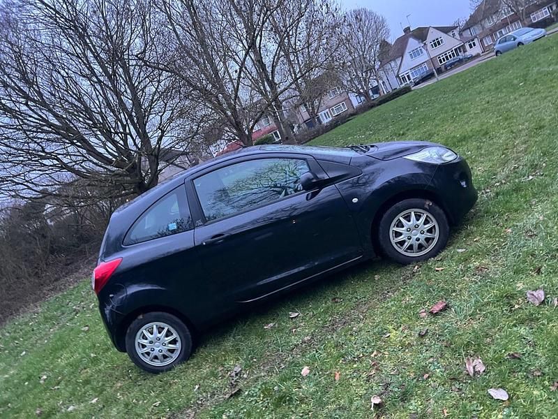 Used Ford Ka Studio 69 HP (50 kW) 2012 Black Hatchback