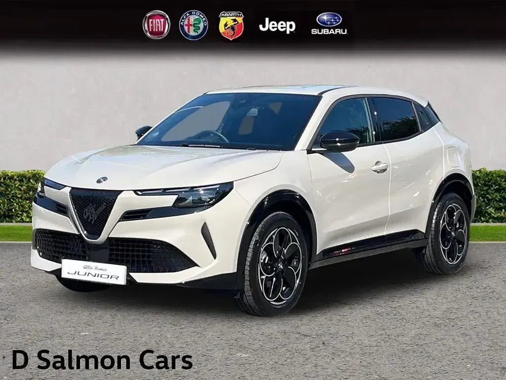 New Alfa Romeo Junior 134 HP (98 kW) 2026 Scala ivory SUV