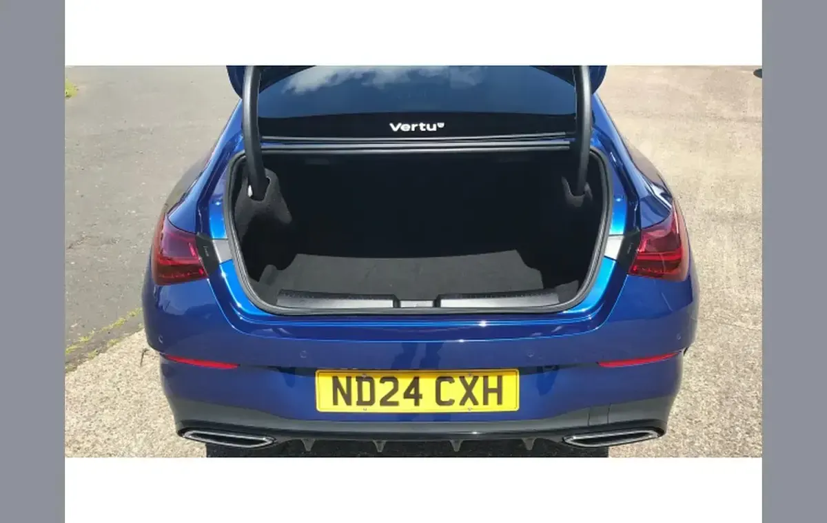 Used Mercedes CLA180 AMG Line Premium Plus 134 HP (98 kW) 2024 Blue Sedan