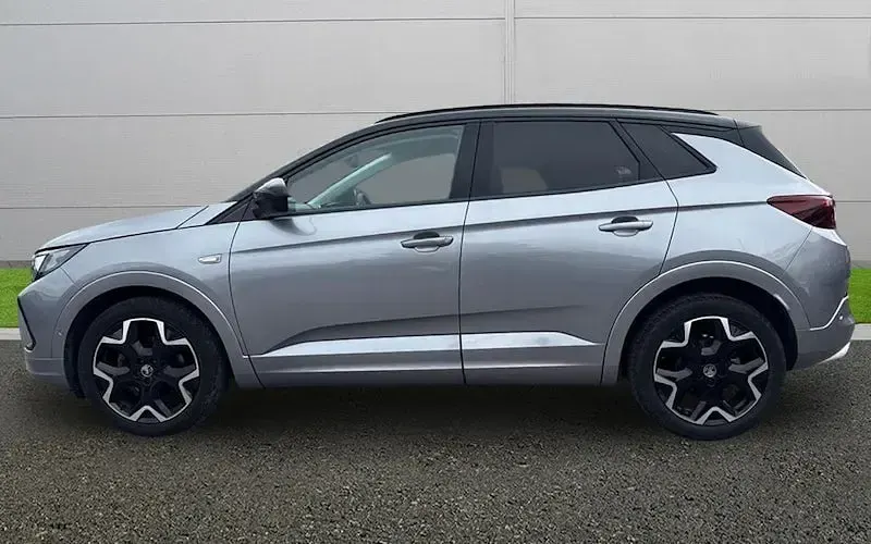 Used Vauxhall Grandland X Ultimate 131 HP (96 kW) 2024 Grey SUV