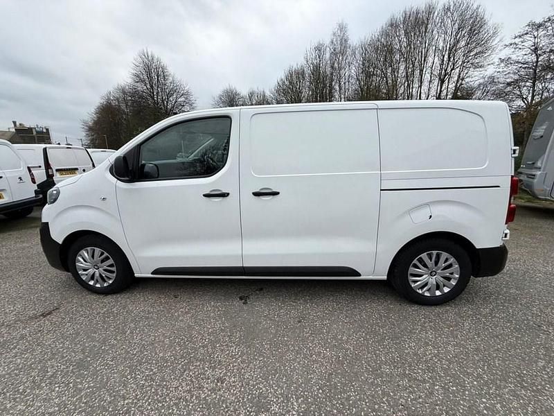 Used Peugeot Expert Premium 2021 White Van