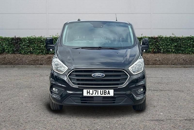Used Ford Transit Custom Limited 130 HP (95 kW) 2021 Black Van
