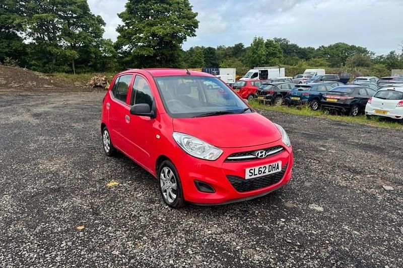 Red Used 2012 Hyundai i10 Classic Hatchback | £2,250 (Fair price) - Image 1/1