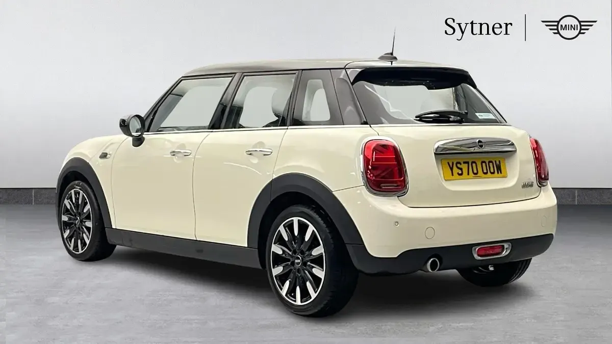 Used Mini Cooper Exclusive 134 HP (98 kW) 2020 White Hatchback