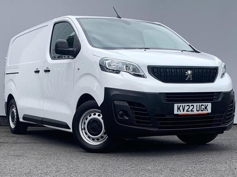 White Used 2022 Peugeot Expert Premium Van | £14,254 (Fair price) - Image 1/3