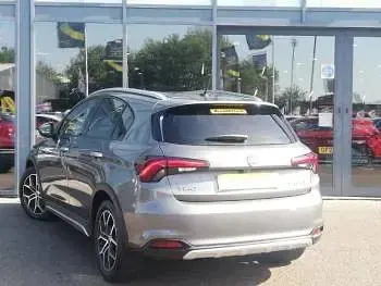 Used Fiat Tipo Cross 100 HP (73 kW) 2021 Grey Hatchback