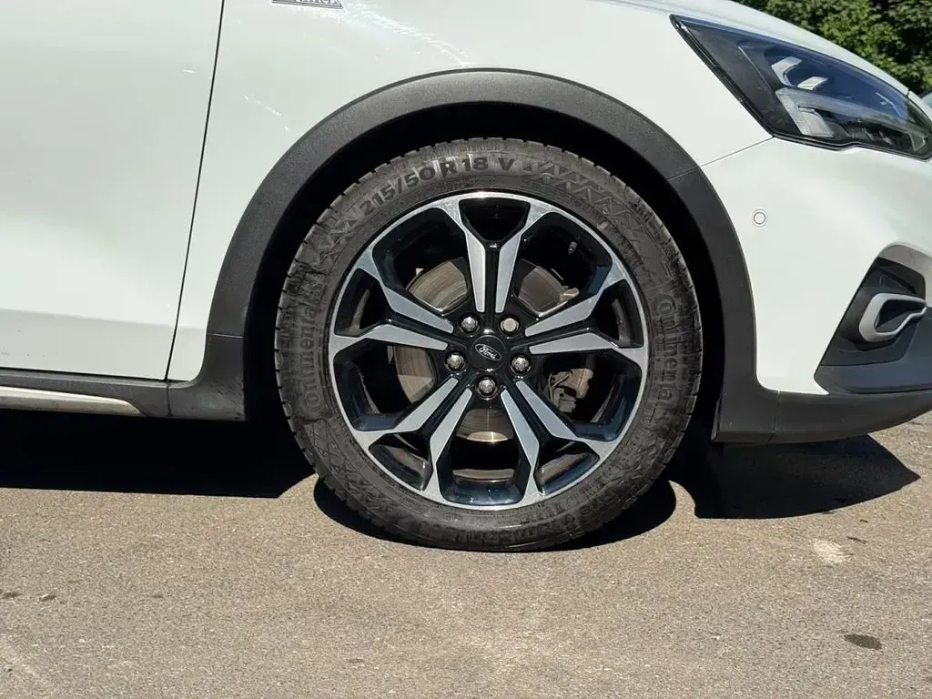 Used Ford Focus Active X 85 HP (62 kW) 2020 White Estate
