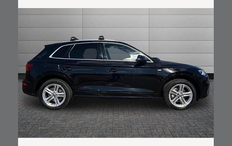Used Audi Q5 S-Line 190 HP (139 kW) 2017 Black SUV
