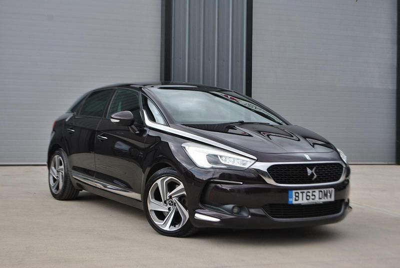 Mauve/purple Used 2015 DS Automobiles DS5 Prestige Hatchback | £5,790 - Image 1/4