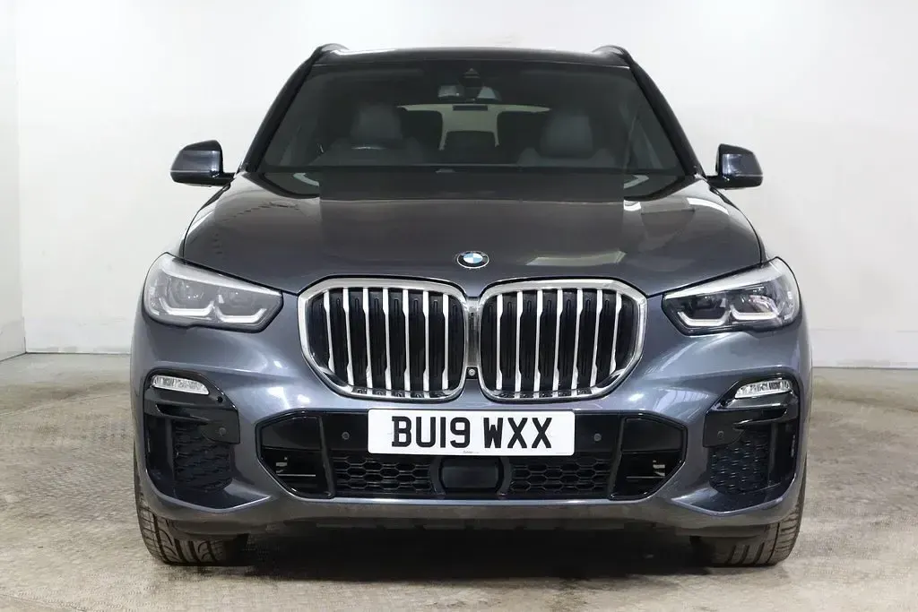 Used BMW X5 M Sport 265 HP (194 kW) 2019 Grey SUV