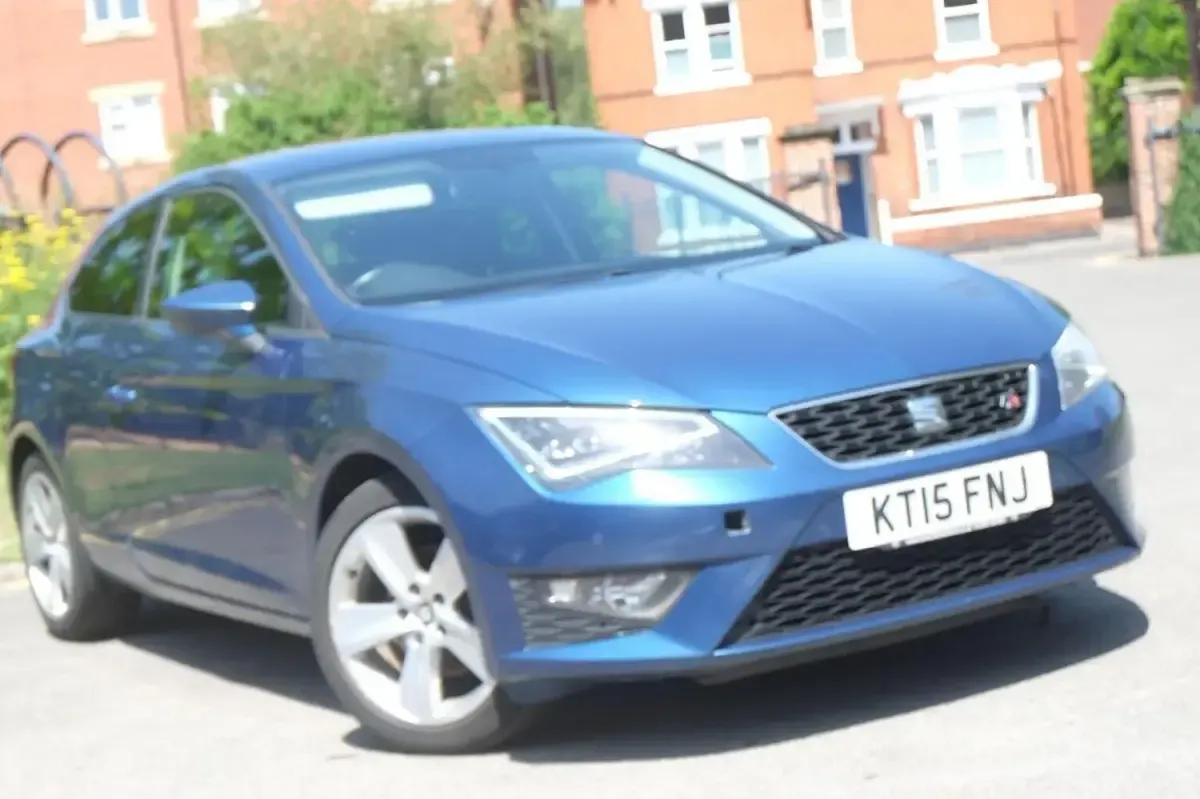 Used Seat Leon FR Sport 125 HP (91 kW) 2015 Blue Coupe