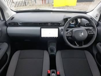 New Leapmotor T03 69 kW (95 HP) 2025 Pearl  light white Hatchback