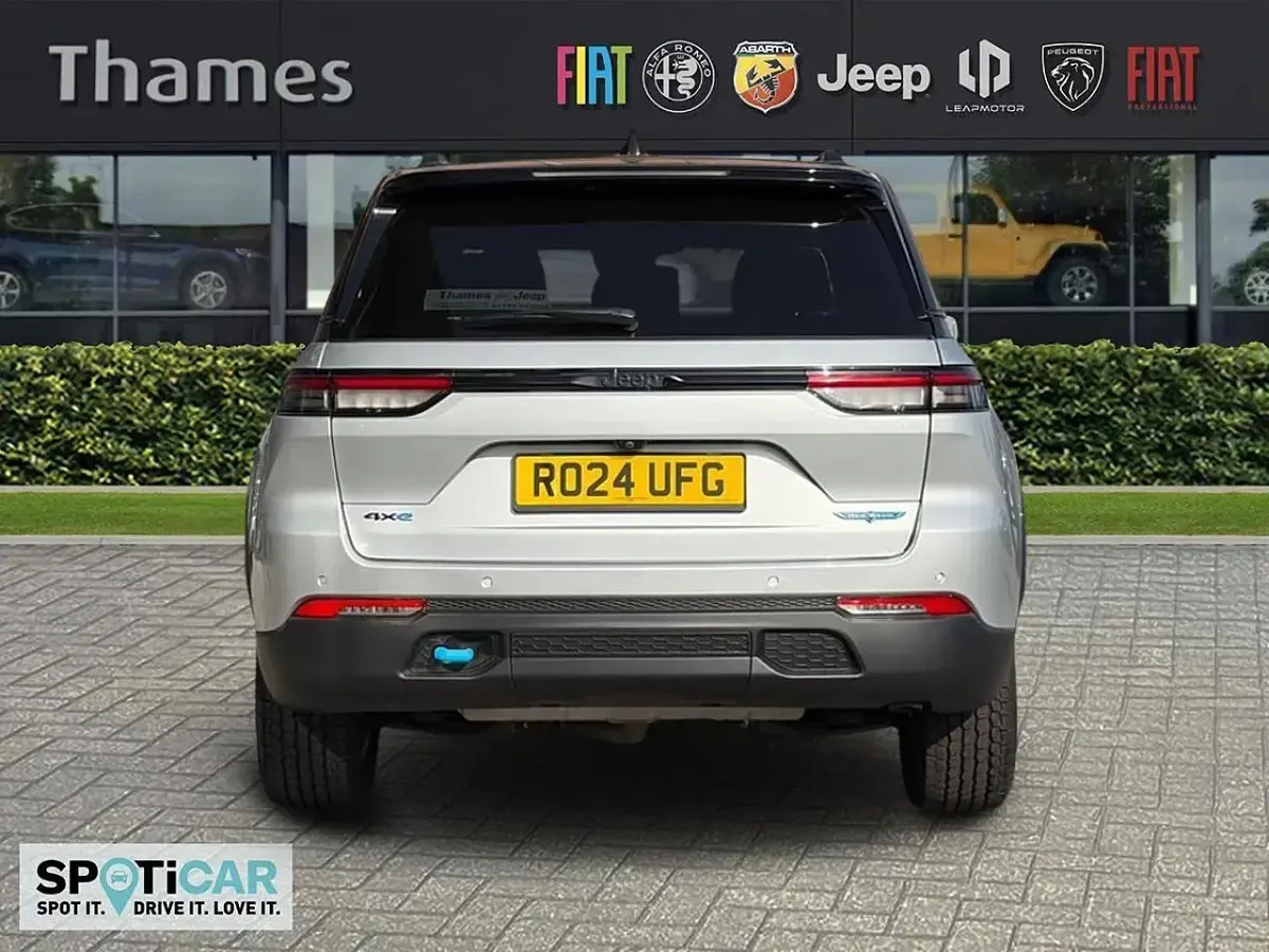 Used Jeep Grand Cherokee Trailhawk 376 HP (276 kW) 2024 SUV