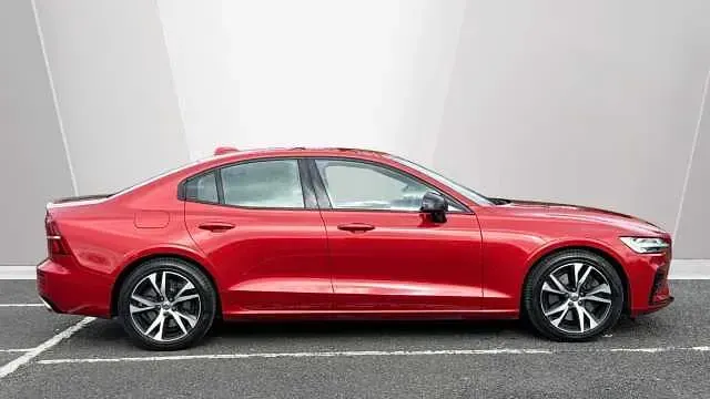 Usado Volvo S60 R-Design 386 HP (283 kW) 2020 Sedan