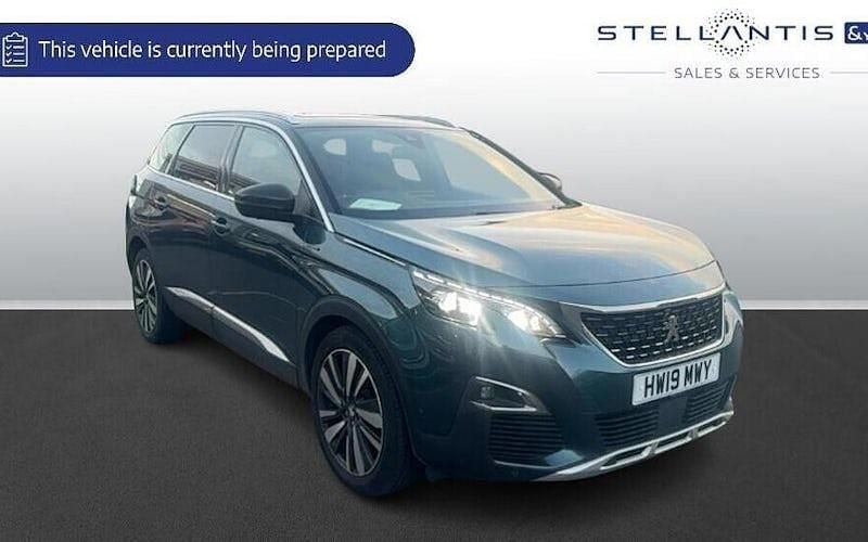 Used 2020 Peugeot 5008 Premium Estate | £19,371 (Fair price) - Image 1/1