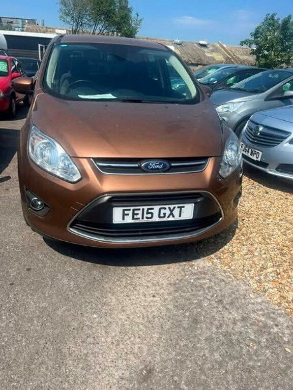 Brown Used 2015 Ford Grand C-Max Zetec MPV | £4,295 - Image 1/4