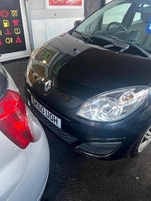 Black Used 2010 Renault Twingo Expression Hatchback | £2,195 (A bit pricey) - Image 1/4