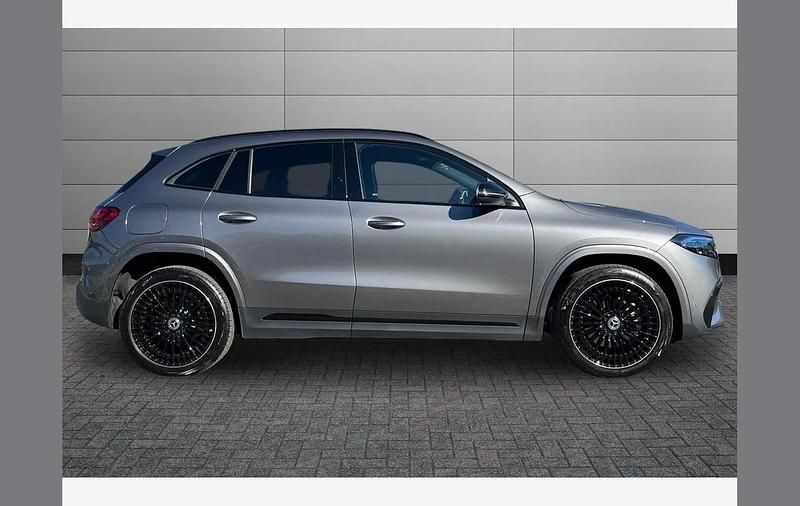 Ny Mercedes EQA250+ Urban 139 kW (190 HK) 2025 Grå SUV