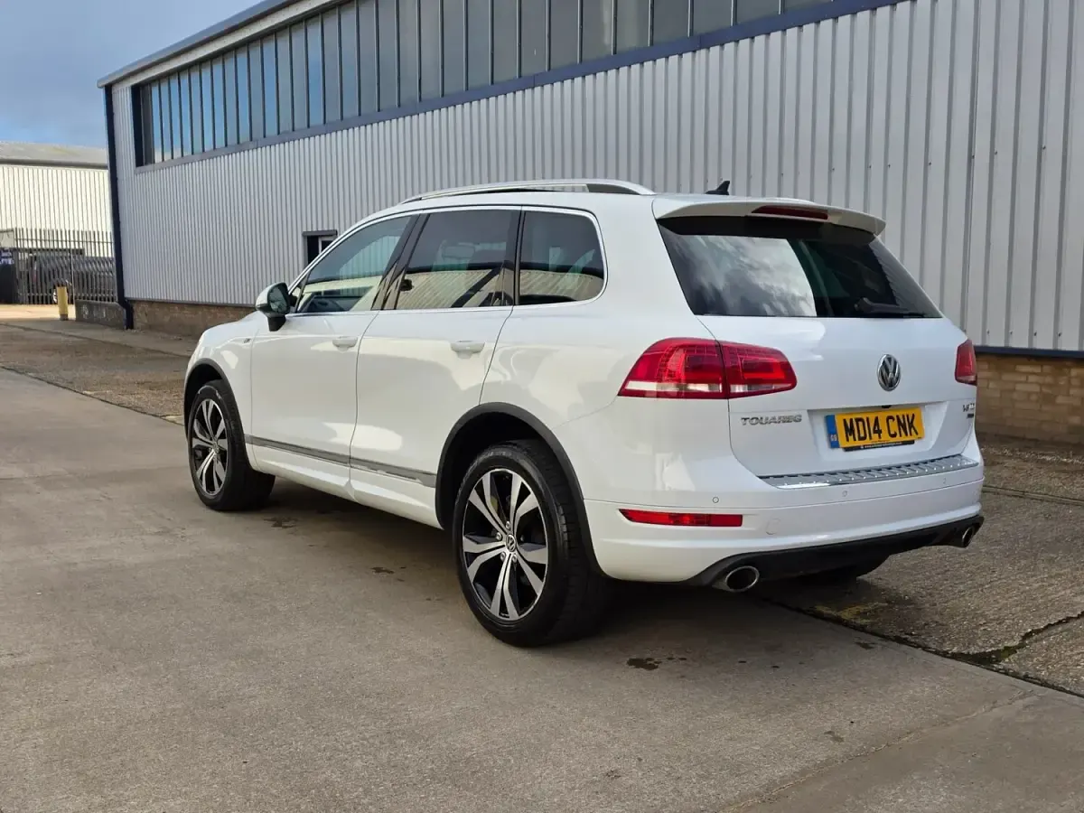 Used VW Touareg R-line 245 HP (180 kW) 2014 White SUV