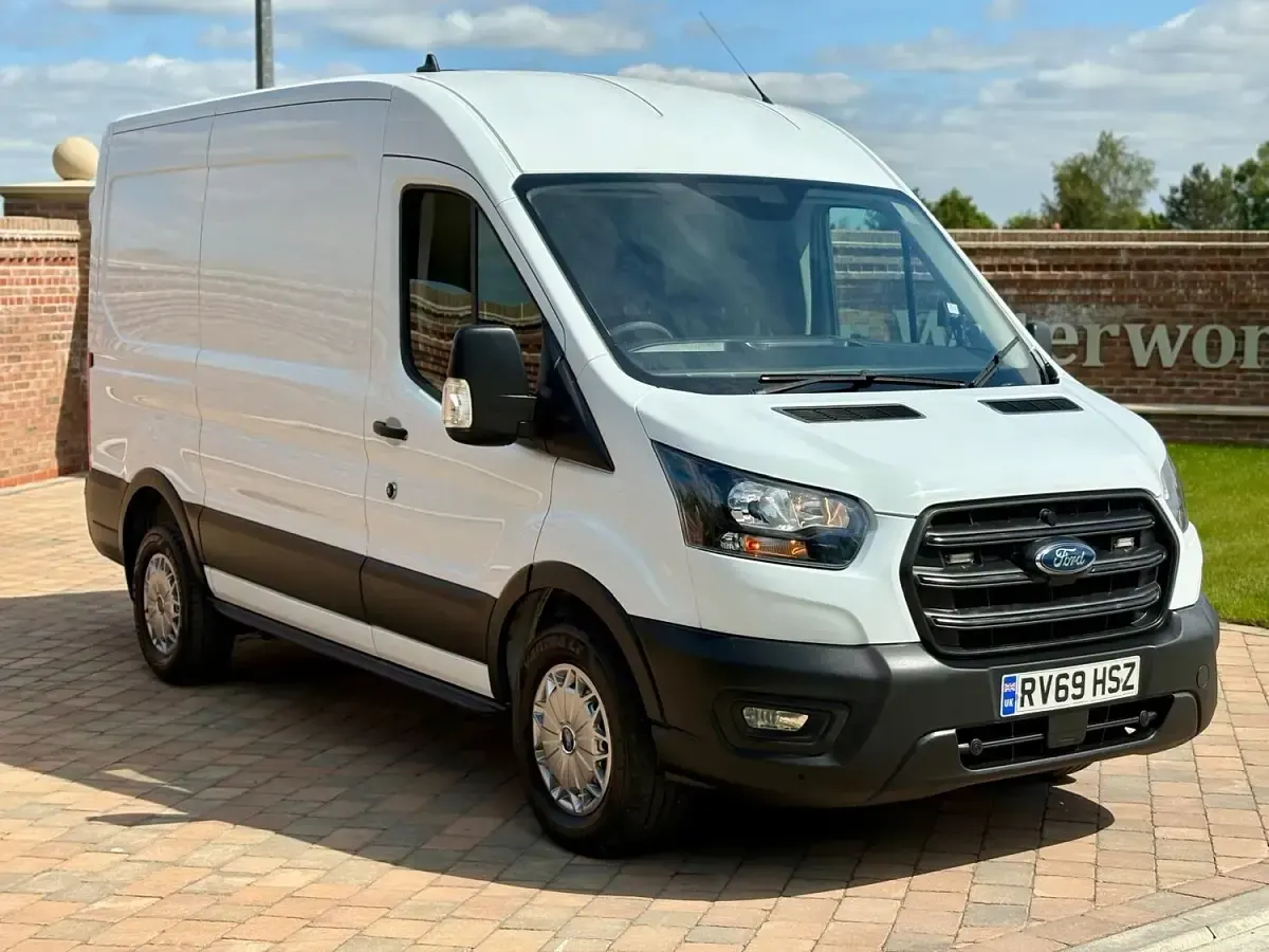 Used Ford Transit 130 HP (95 kW) 2020 White Van