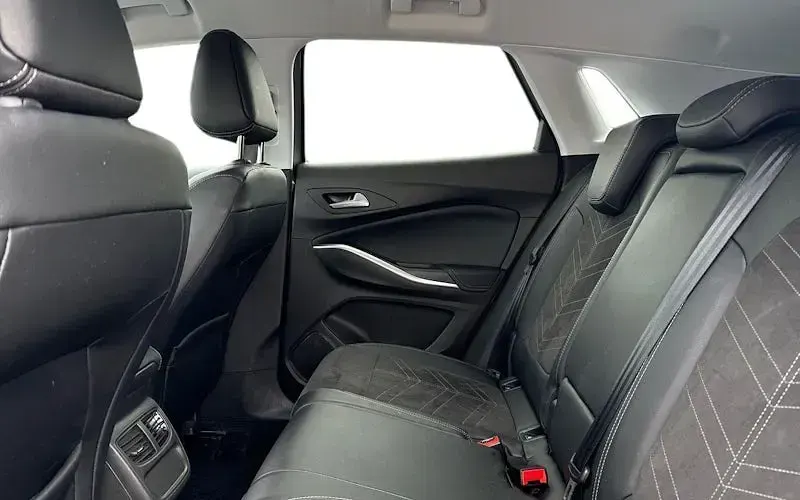 Used Vauxhall Grandland X Ultimate 131 HP (96 kW) 2024 Grey SUV