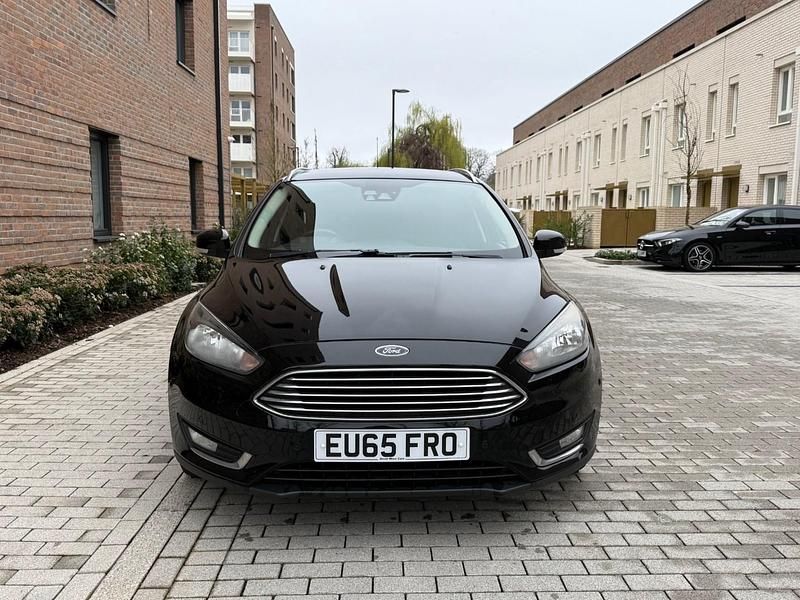 Used Ford Focus Zetec 2016 Black Estate
