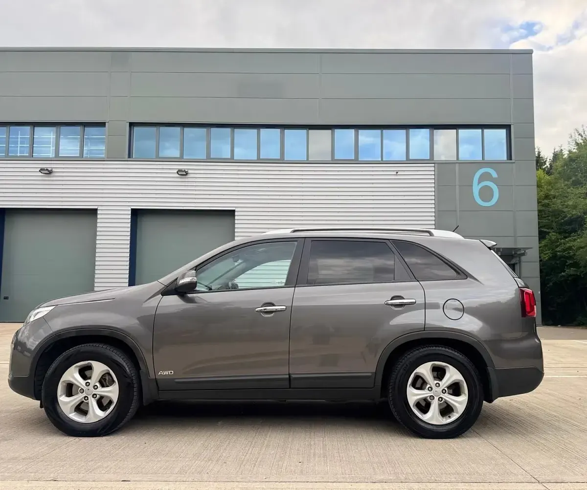Used Kia Sorento 2013 Silver SUV